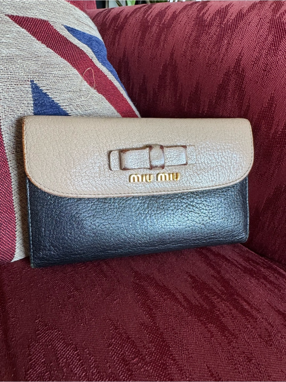 Miu Miu Two-Tone Pebbled Leather Wallet/Purse in Beige and Black